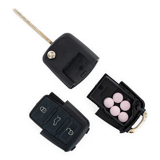 Klíč od auta se schránkou