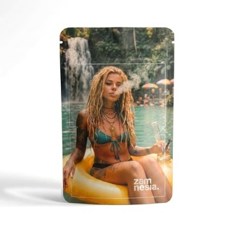 Stoner Girl Z-Lock Pachotěsný Sáček na Zásoby (Medium)