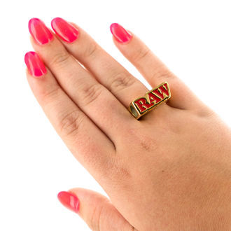 RAW kouřový prsten