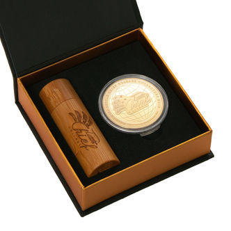 Killer Glue (Little Chief Collabs) feminizovan&aacute;