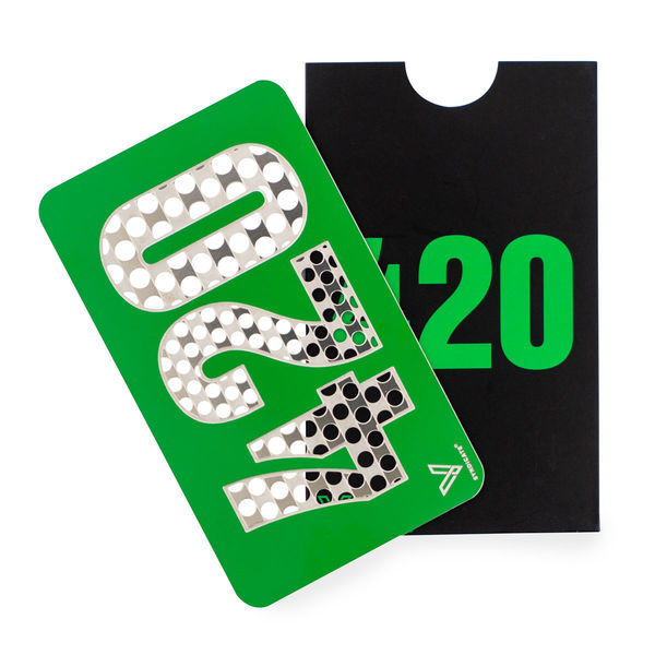 Nepřilnavá karta-drtička (V Syndicate)