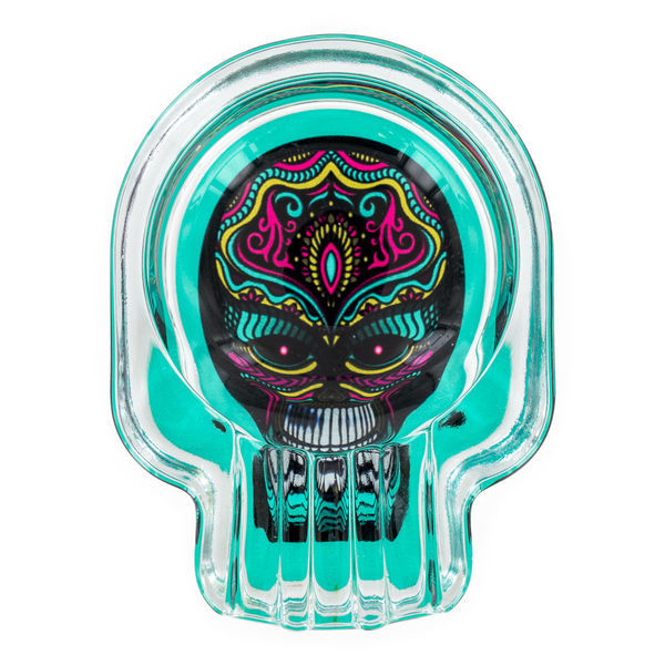 Skleněná popelníková lebka