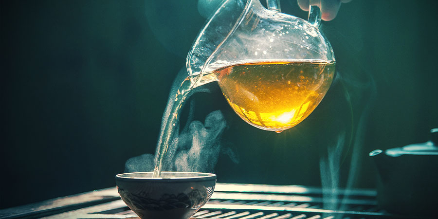 Př&iacute;prava čaje z kanny