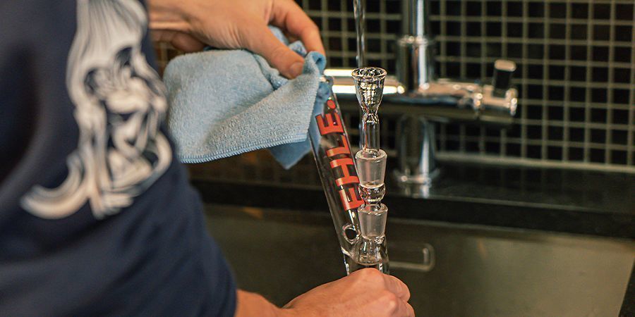 V&yacute;hody borosilik&aacute;tov&eacute;ho skla pro skleněn&eacute; bongy