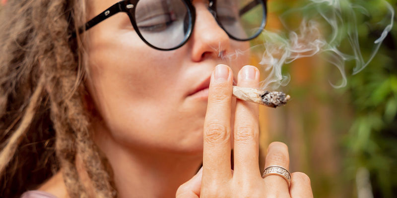 Smoking cannabis