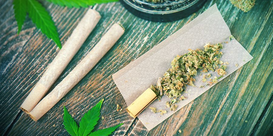 Vyberte si spr&aacute;vn&eacute; cigaretov&eacute; pap&iacute;rky