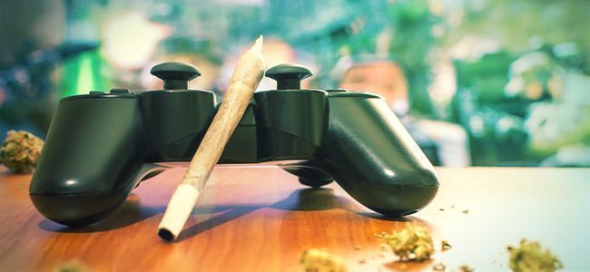 Sbalte uměleck&yacute; joint