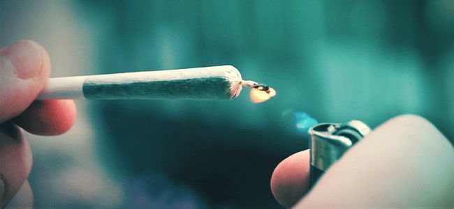 Chyby kuř&aacute;ků: Nekvalitn&iacute; zapalovač