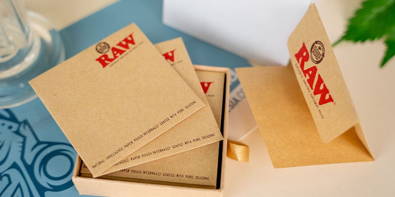 Nelepiv&eacute; d&oacute;zy na dabov&aacute;n&iacute;