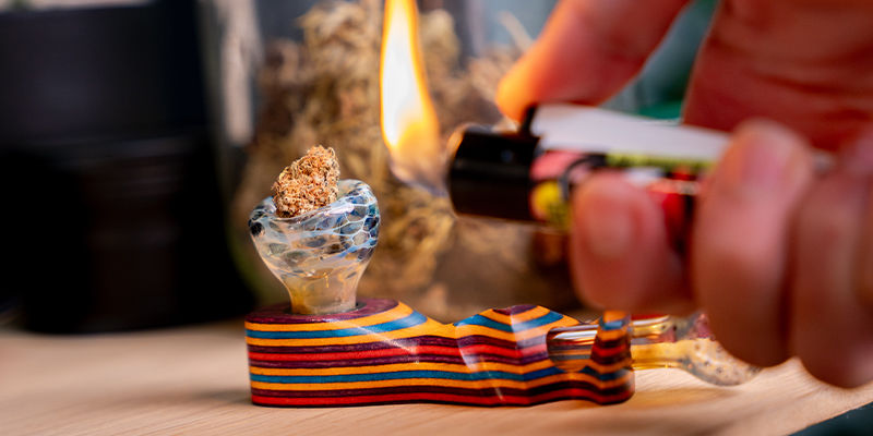 Hybridn&iacute; skleněn&aacute;/dřevěn&aacute; d&yacute;mka Breeze