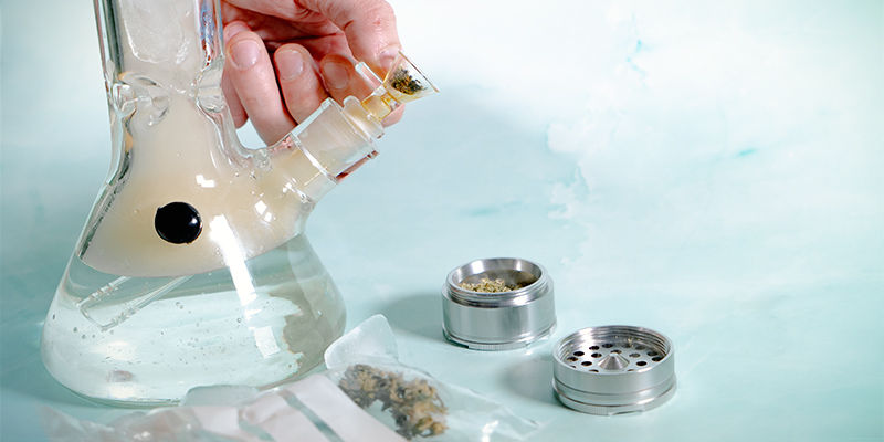 Jak použ&iacute;vat ledov&yacute; bong