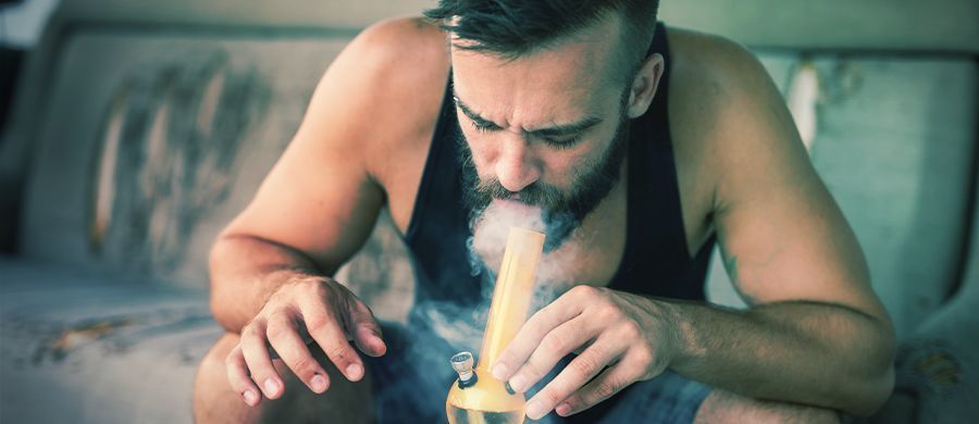 r/milking: M&iacute;sto, kde se pochlubit nejhust&scaron;&iacute;mi &scaron;luky z bongu