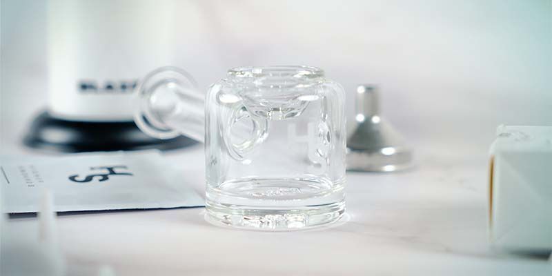 Higher Standards &mdash; Pr&eacute;miov&eacute; produkty pro n&aacute;ročn&eacute; znalce konop&iacute;