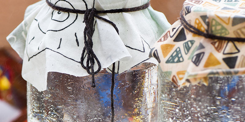 Jak vyrobit kl&iacute;čic&iacute; sklenici