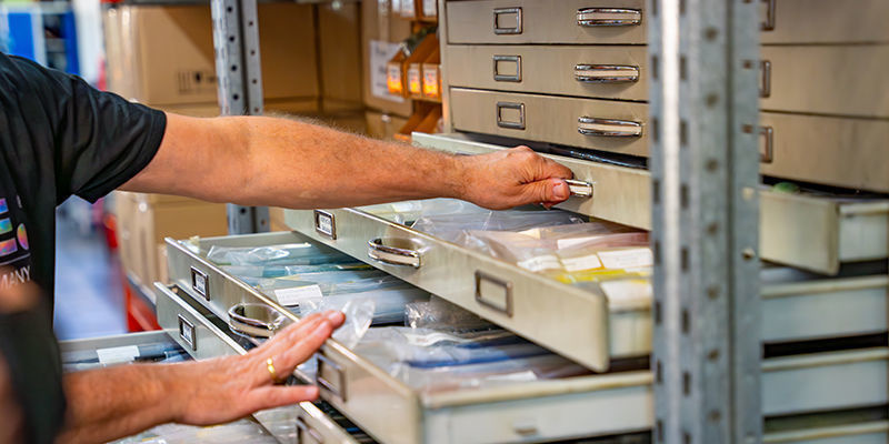 V&yacute;běr spr&aacute;vn&yacute;ch materi&aacute;lů