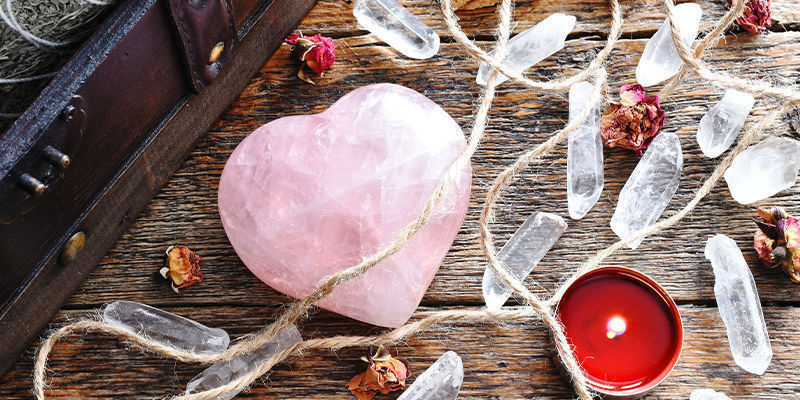 P&eacute;če o va&scaron;e krystaly (a kameny!)