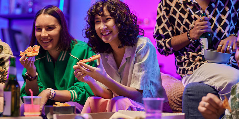 Rychl&eacute; a snadn&eacute; konopn&eacute; snacky na hern&iacute; večer