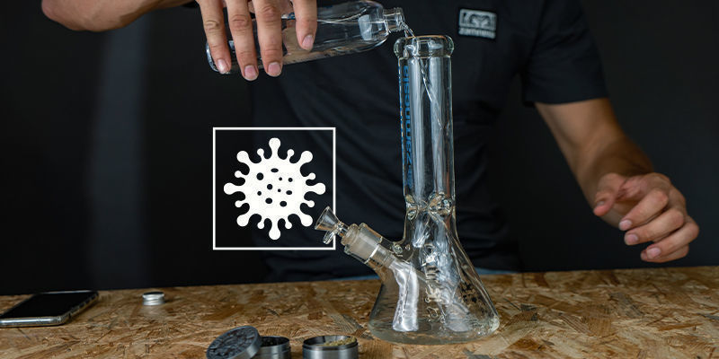 Může v&aacute;m voda v bongu ubl&iacute;žit?