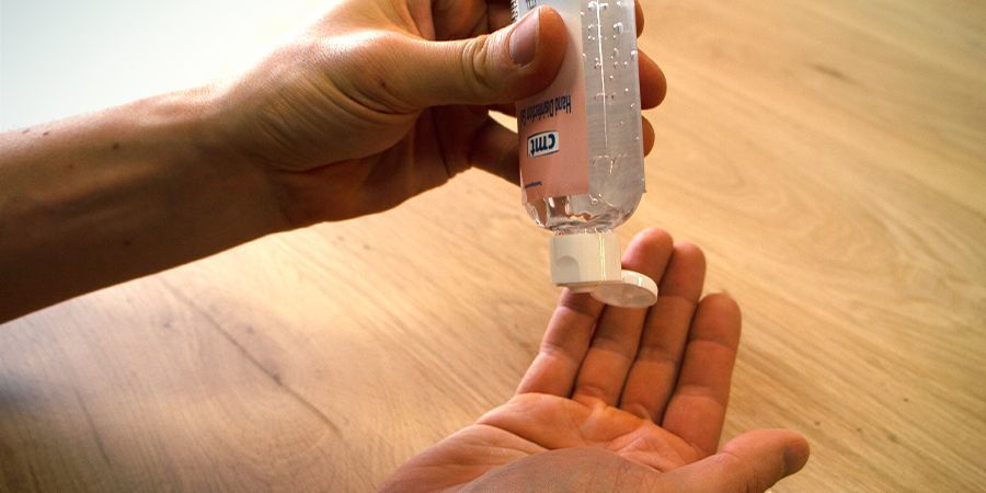 Dezinfekčn&iacute; gel