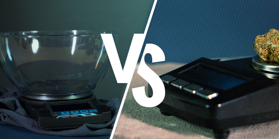 Rozd&iacute;l mezi stoln&iacute;mi a kapesn&iacute;mi v&aacute;hami