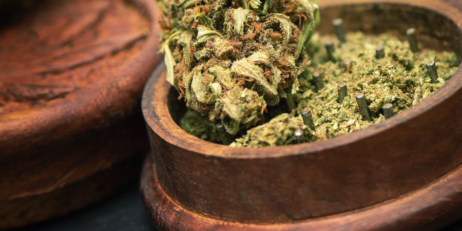 Jak používat dřevěnou drtičku