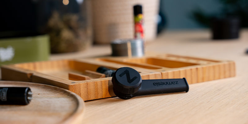 Silikonová dýmka Zamnesia Karma (PieceMaker)