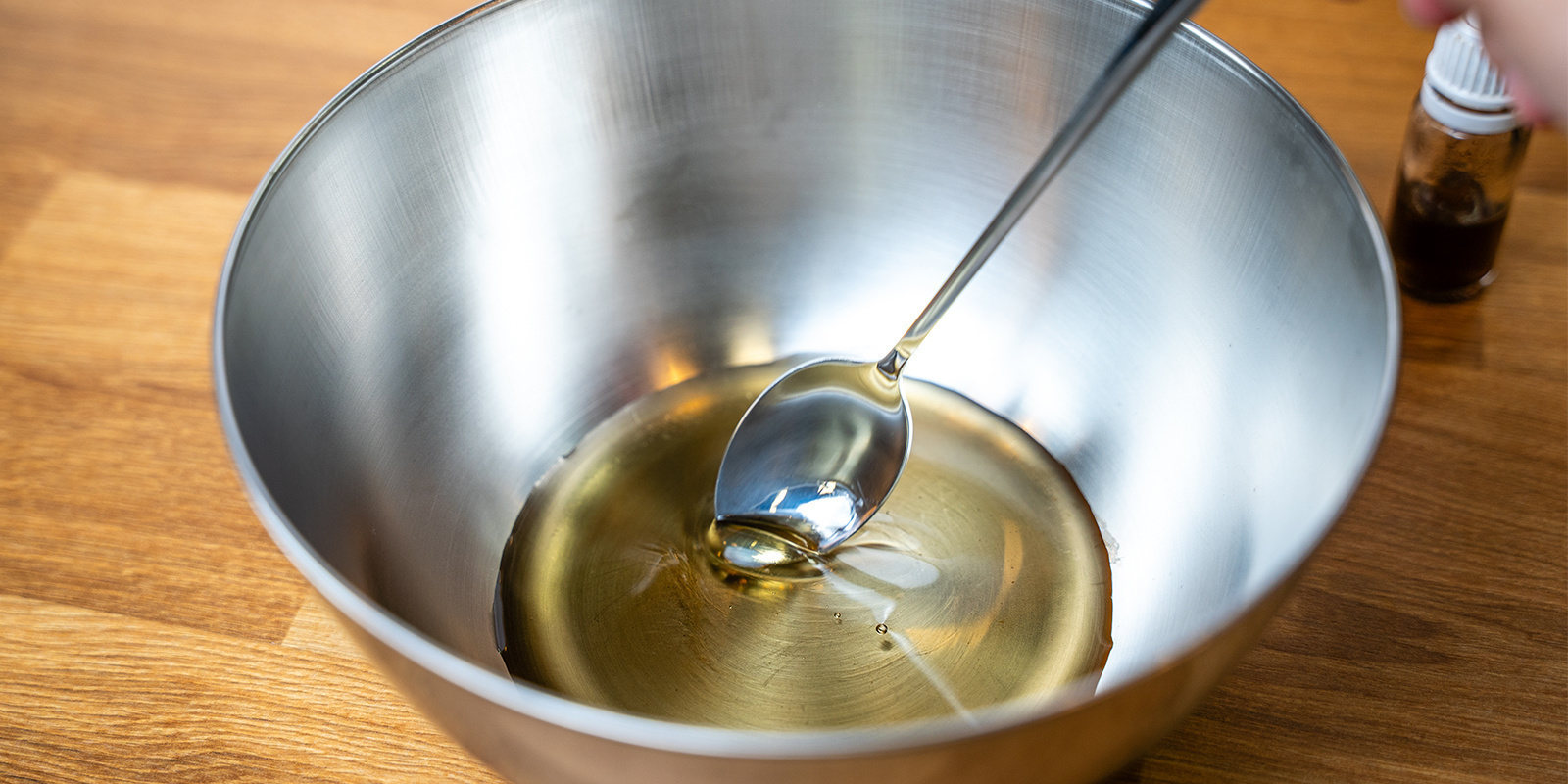 Smíchejte med a tinkturu