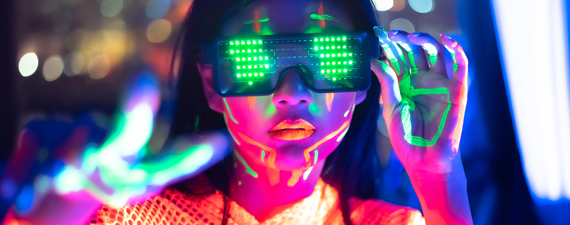 Je v pořádku mít trip o samotě? Kodex osamělého psychonauta