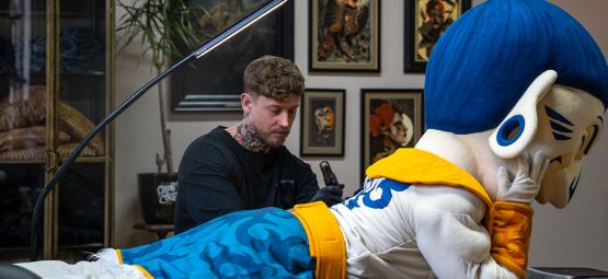 Poznejte TRIBE od Zamnesie a umělce, který stojí za jeho designem